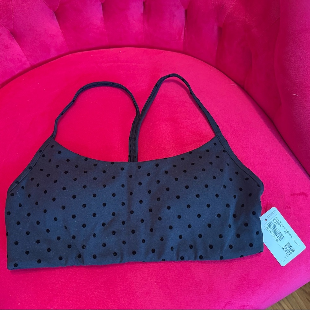 XS new with tags lululemon yoga bra